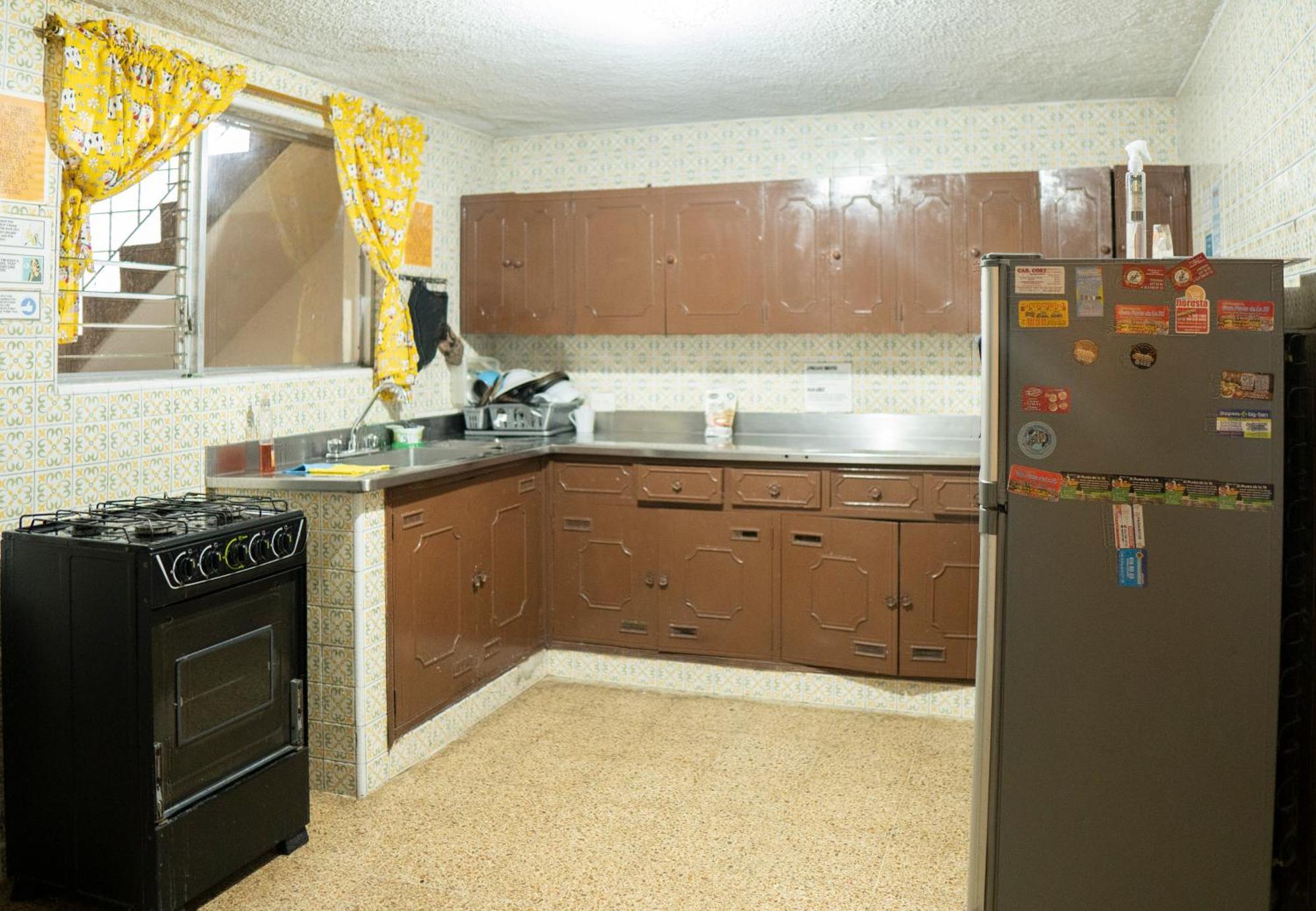 Buntes House-Casa Hotel Laureles-Estadio Меделин Екстериор снимка